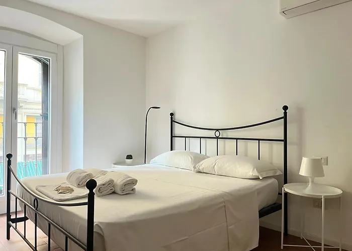Porta Venezia Central Cozy Home